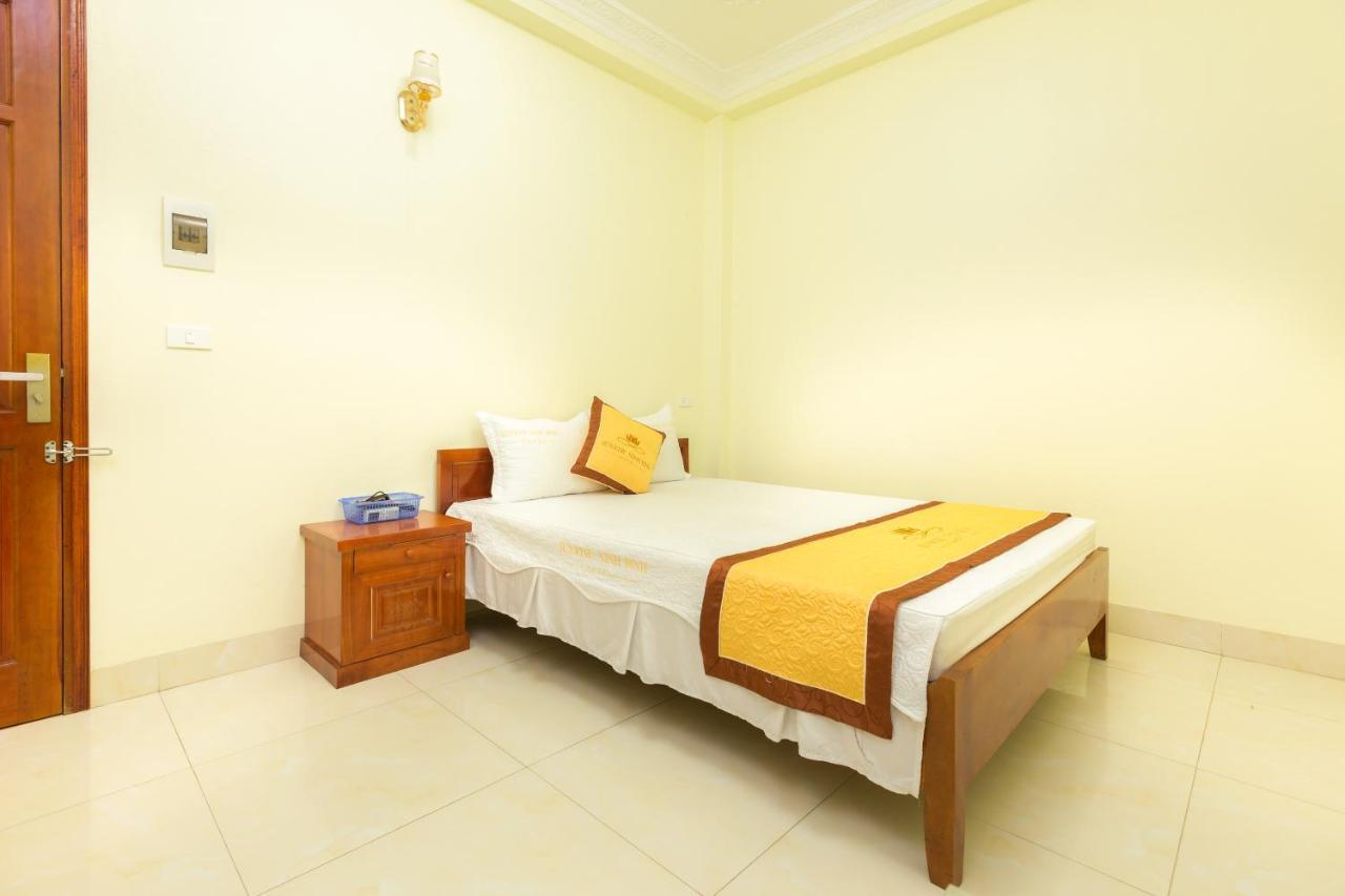 Spot On 861 Sunrise Hotel 닌빈 외부 사진